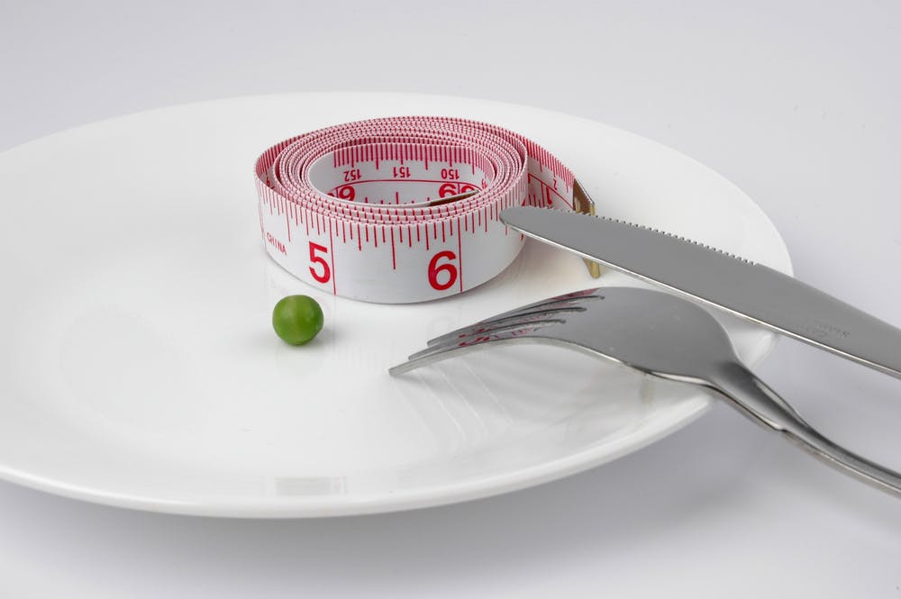 Fad Diets Don't Work: Why Fad Diets Fail to Deliver on Sustainable Weight Loss thumbnail