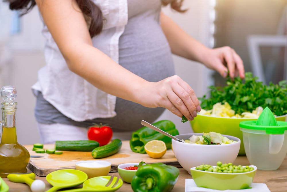 Nourishing Your Pregnancy: Easy and Healthy Recipes for You thumbnail